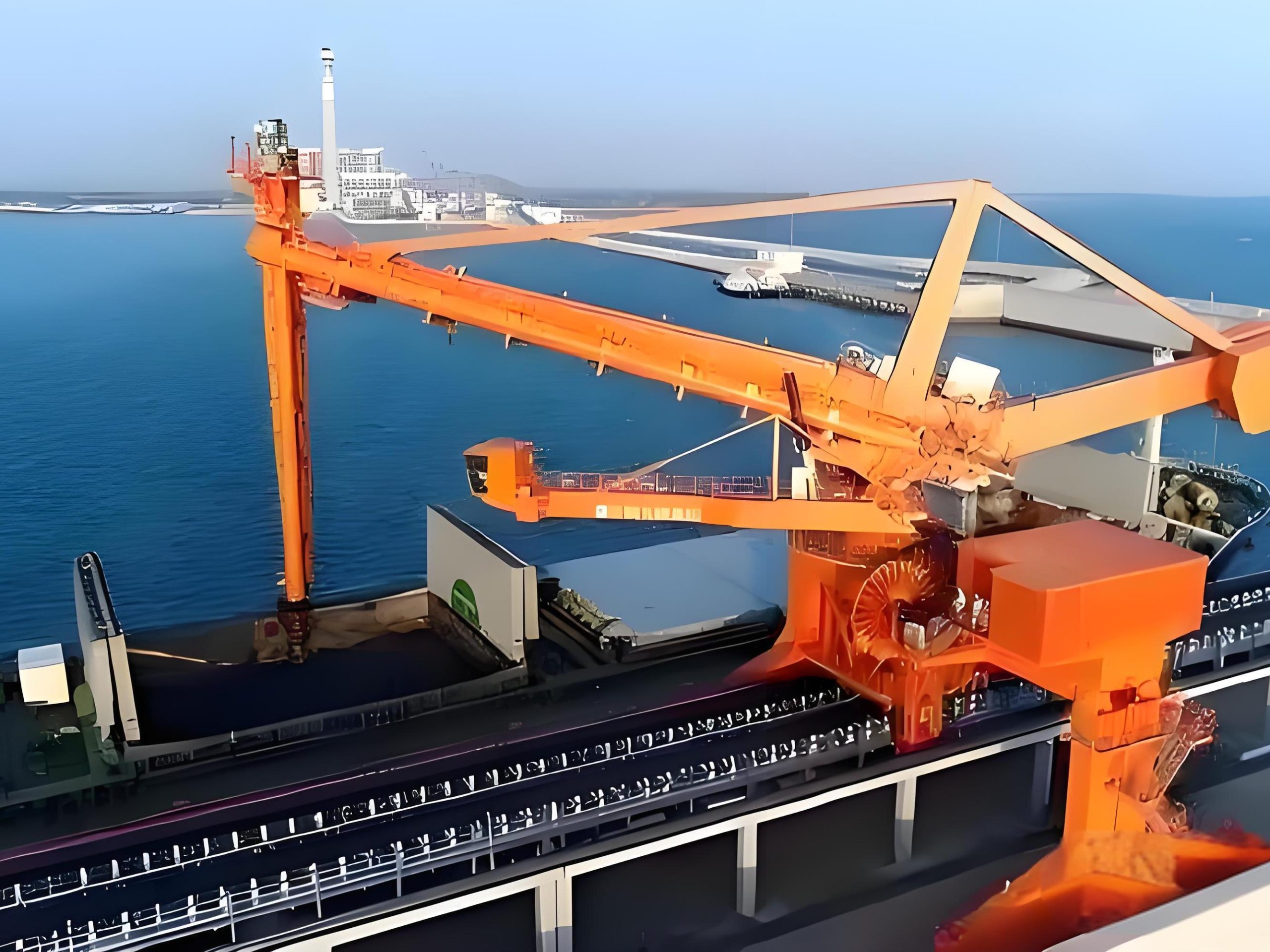 Marine hydraulic systems on a ship