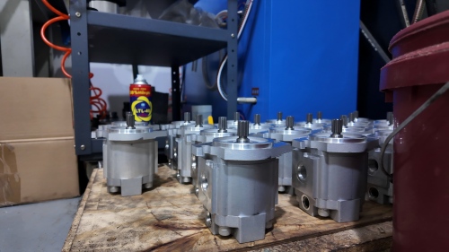 hydraulic cylinder piston