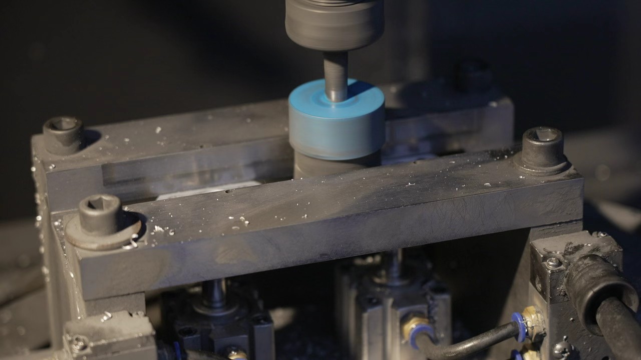 hydraulic control valve