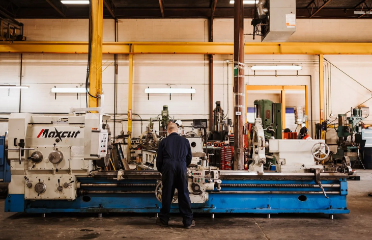 fixing hydraulic cylinders